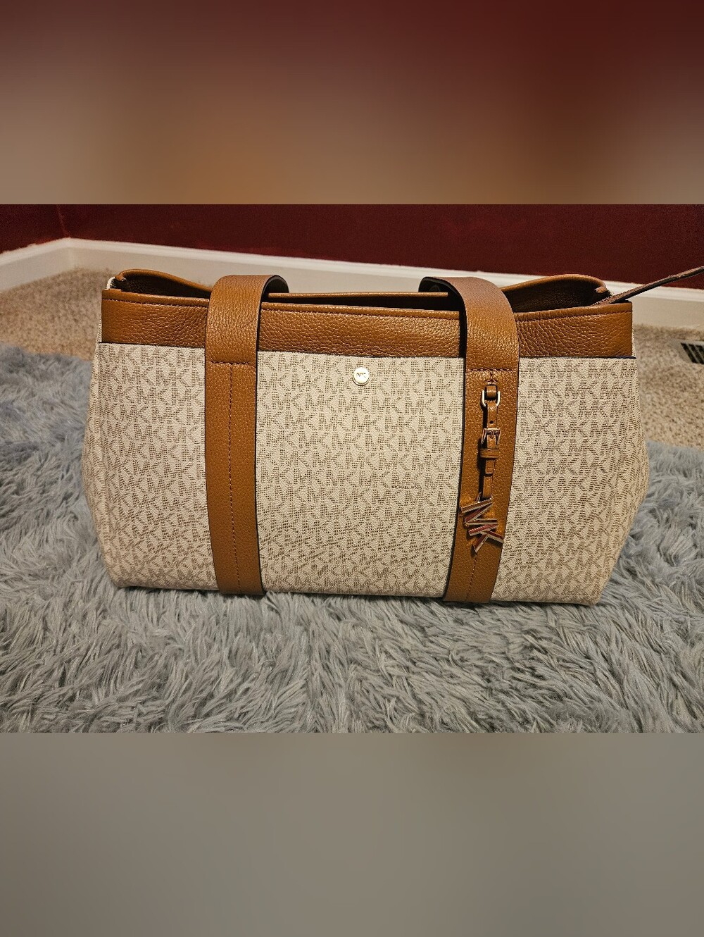 Michael Kors Signature White And Tan Handbag